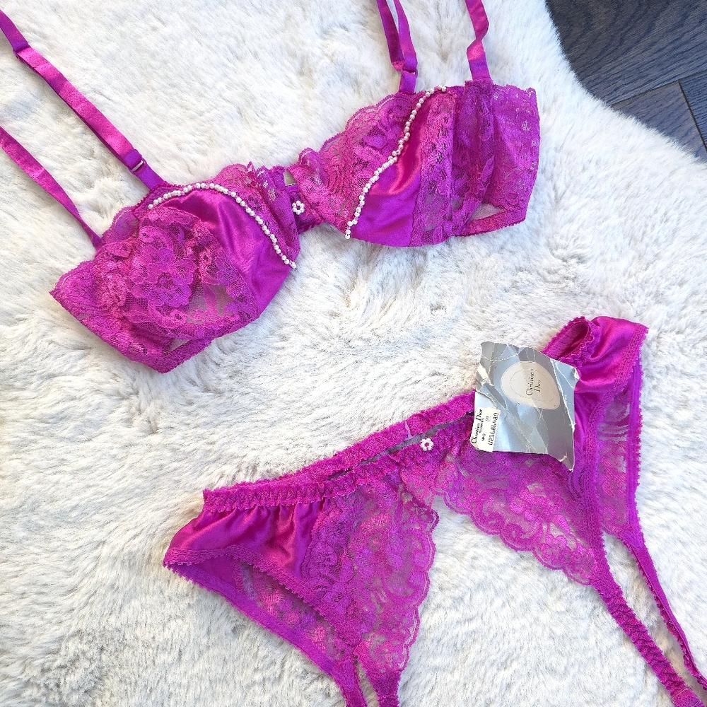 Vintage Christian Dior Deadstock Coquette Lace Pearl Lingerie Bra Garter Set - Picture 7 of 11